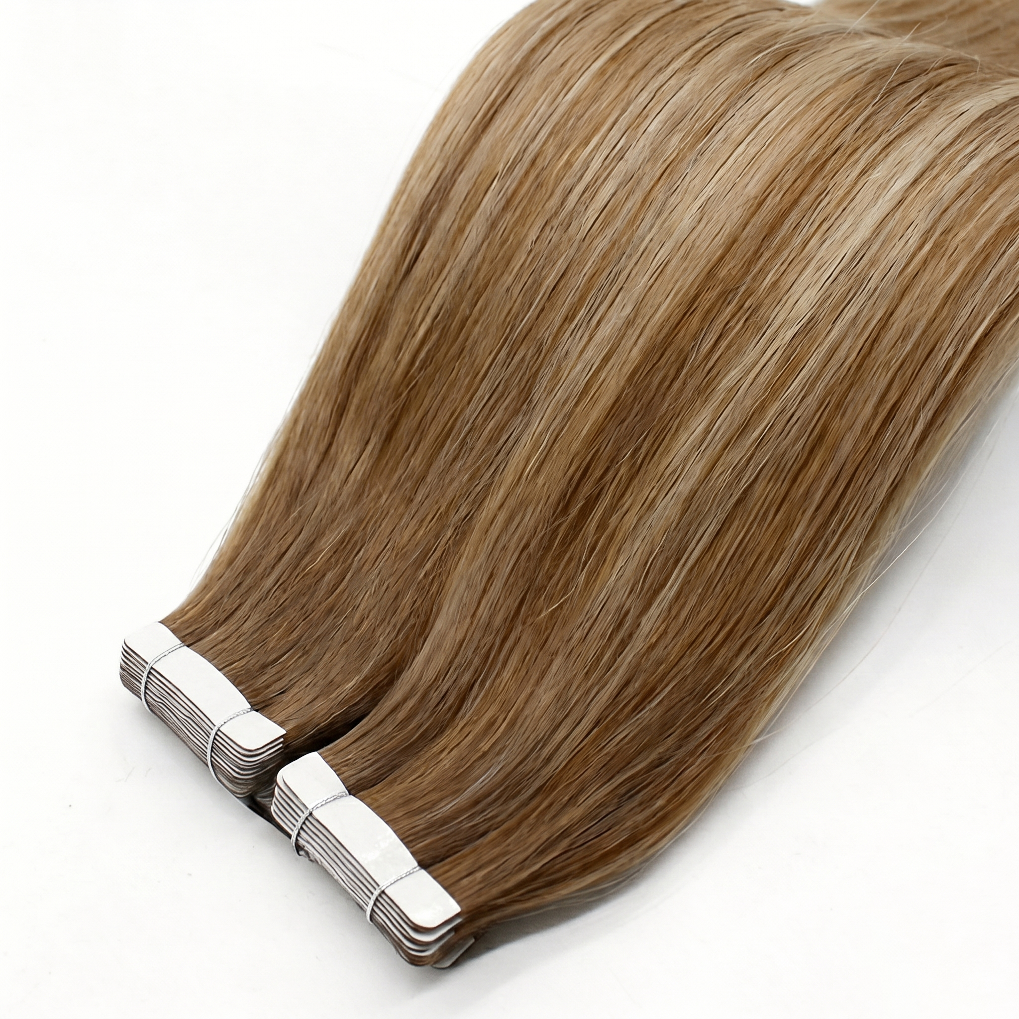 CLASSIC TAPE-IN HAIR EXTENSIONS, LIVED-IN BLONDE #18